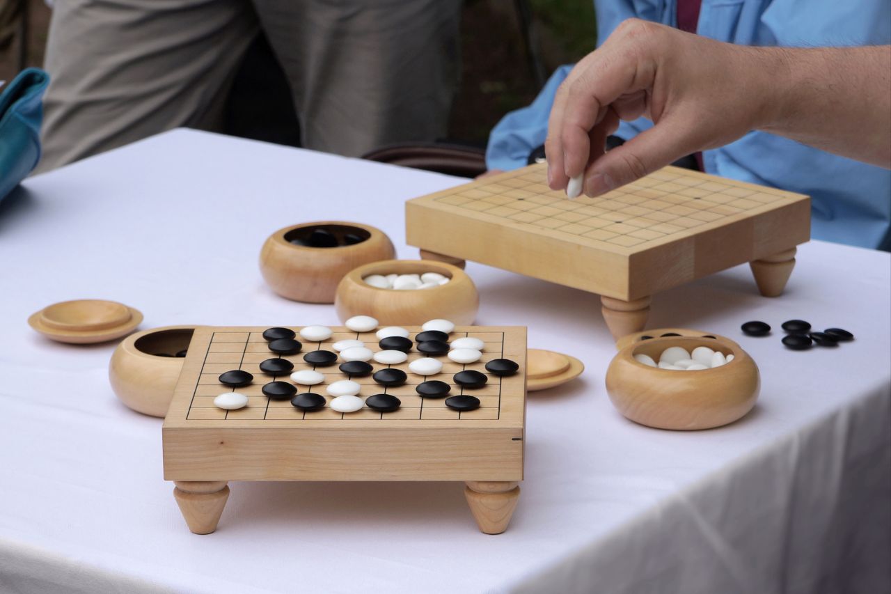 [타이베이 어린이 바둑 추천] 체스를 배우고 집중력을 기르다, 두 개의 타이페이 어린이 바둑 학원을 비교하다