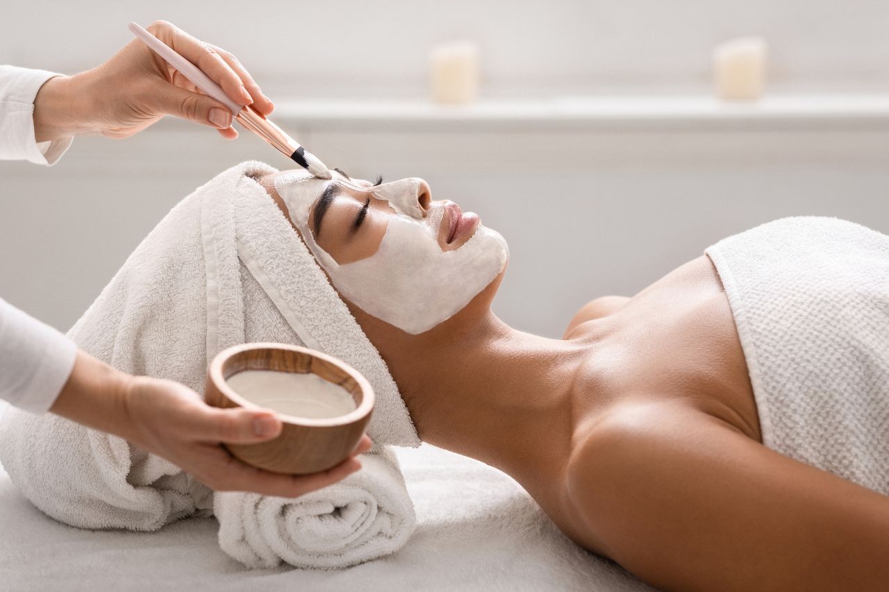 [Face Makeup Bag] How often is the best time to take care of your face? Answers to the top 10 questions for newbies to face surgery 5