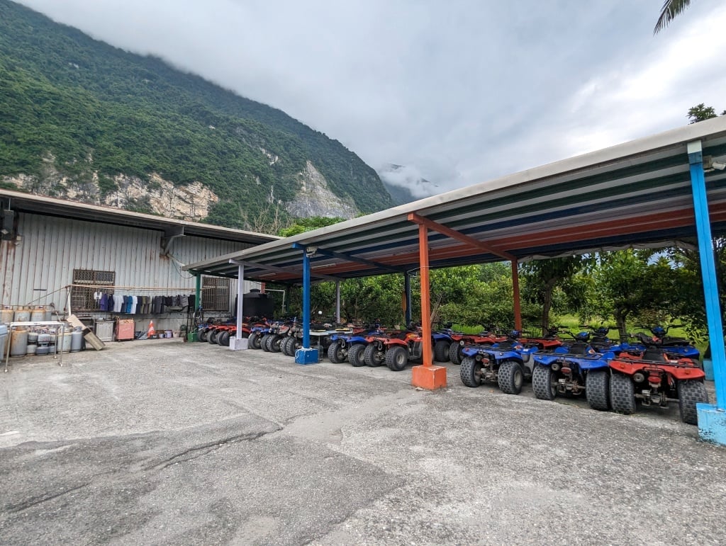 [Review of No. 56 Base] A secret base for outdoor activities in Hualien, with knowledgeable coaches taking you SUP 8