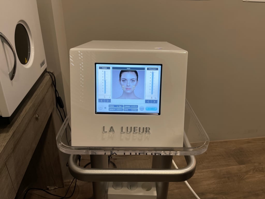Recommended Facial Treatments in Taipei - Yuanwo - LA-LUEUR3