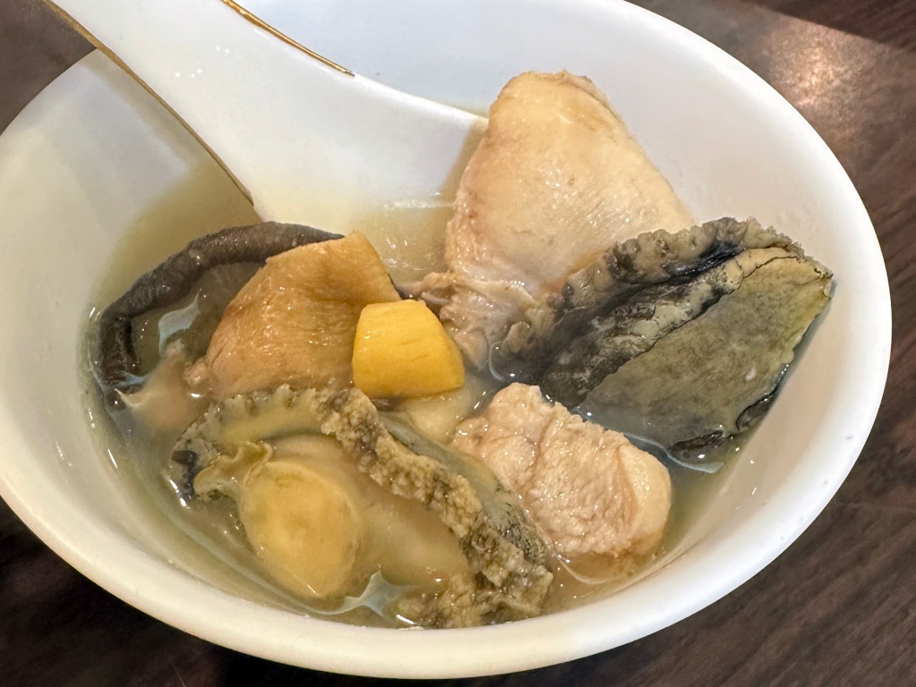 【大老葉プライベートキッチンの評価】新鮮食材を即日直送、食通のみぞ知る南京復興食堂 37