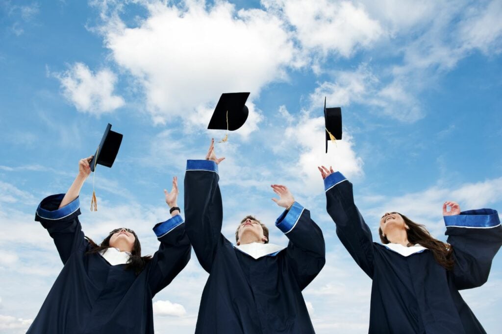 [Taipei Graduation Photo Recommendation] Get the most beautiful bachelor’s photos! Selected 9 graduation certificate photo studios in Taipei
