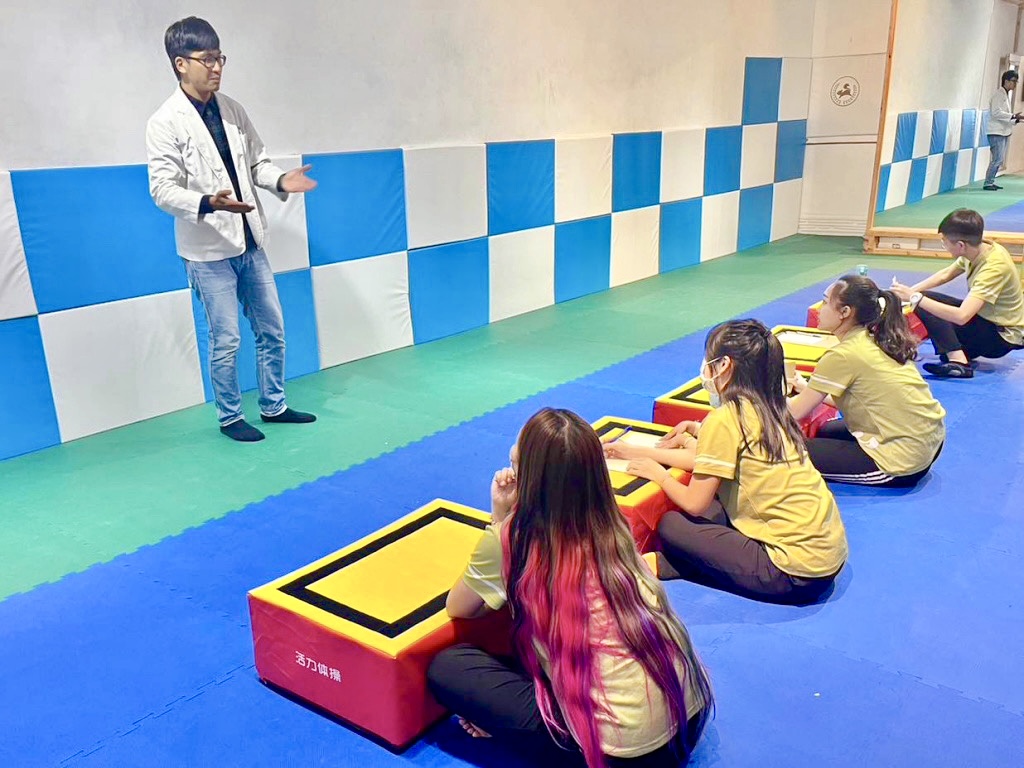 [꼬마다람쥐 체조리뷰] 작업치료를 커리큘럼에 접목해보세요! 부모와 아이가 함께하는 트리플 어린이 체조교실 15