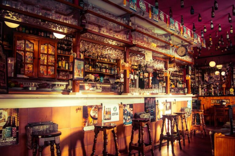 高雄酒吧推薦｜這些喝酒地方不要錯過！6 間高雄餐酒館評比