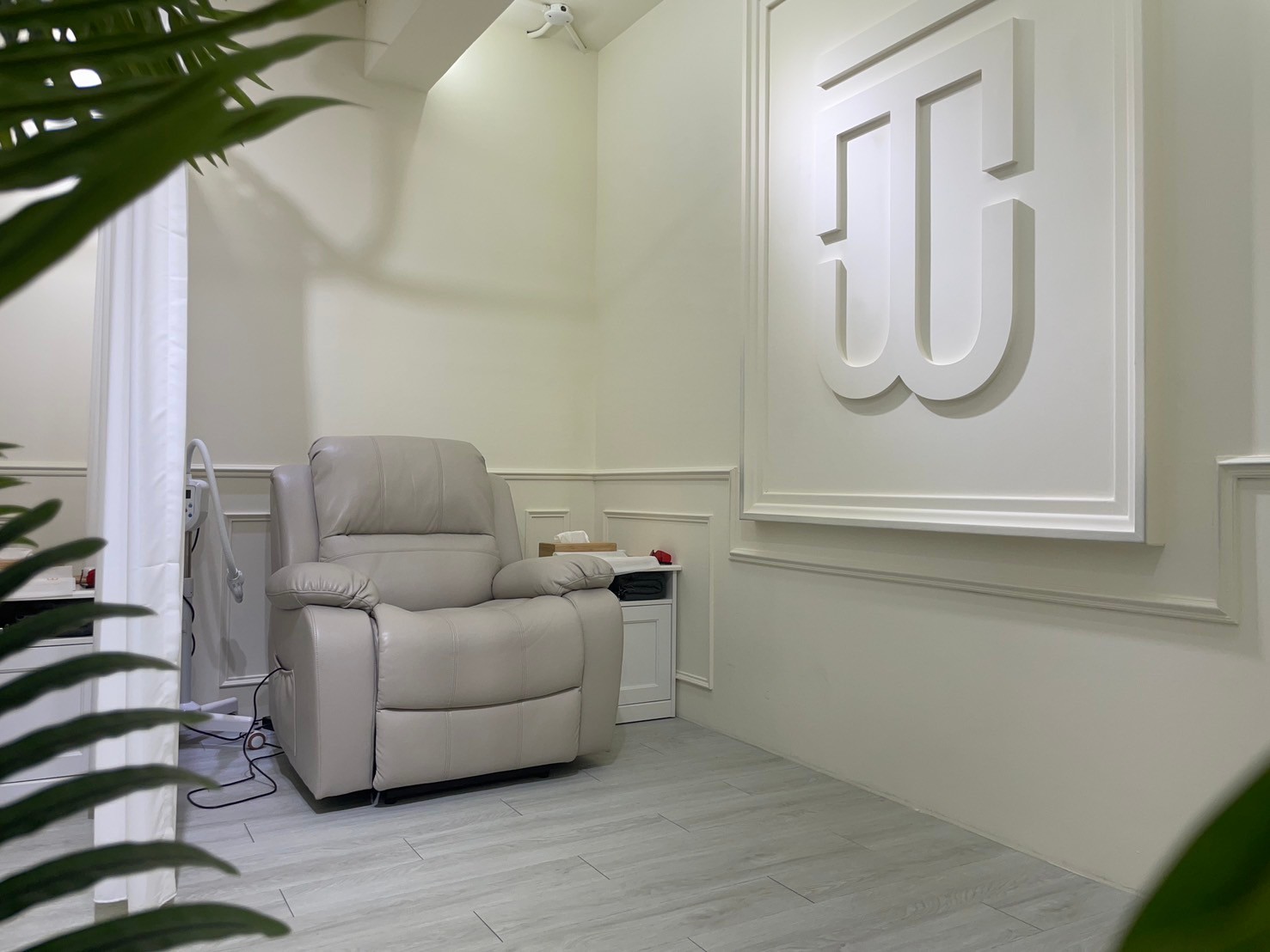 [BRIGHTEETH Taipei Store Review] Effective in 40 minutes! East District Teeth Whitening Center trained by dentists themselves 21