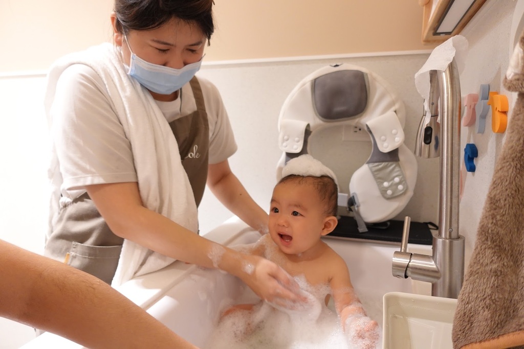 【Cocco Spaレビュー】ベビースイミングマッサージはメリットいっぱい、デパートの高級幼児SPA 9