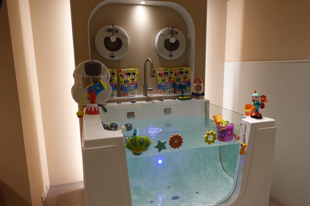 【Cocco Spaレビュー】ベビースイミングマッサージはメリットいっぱい、デパートの高級幼児SPA 13