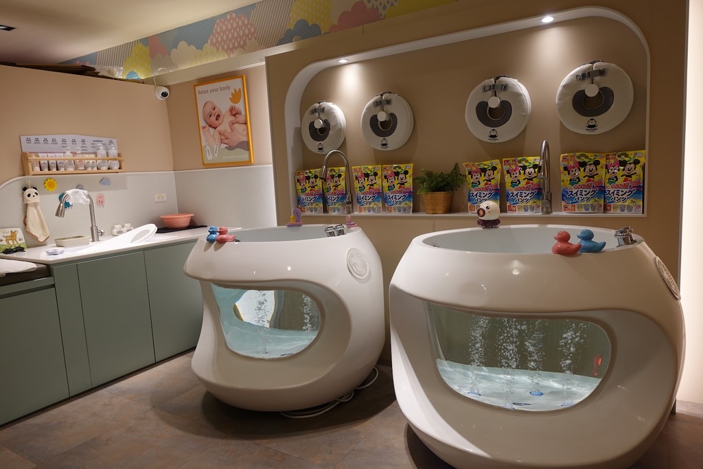 【Cocco Spaレビュー】ベビースイミングマッサージはメリットいっぱい、デパートの高級幼児SPA 25