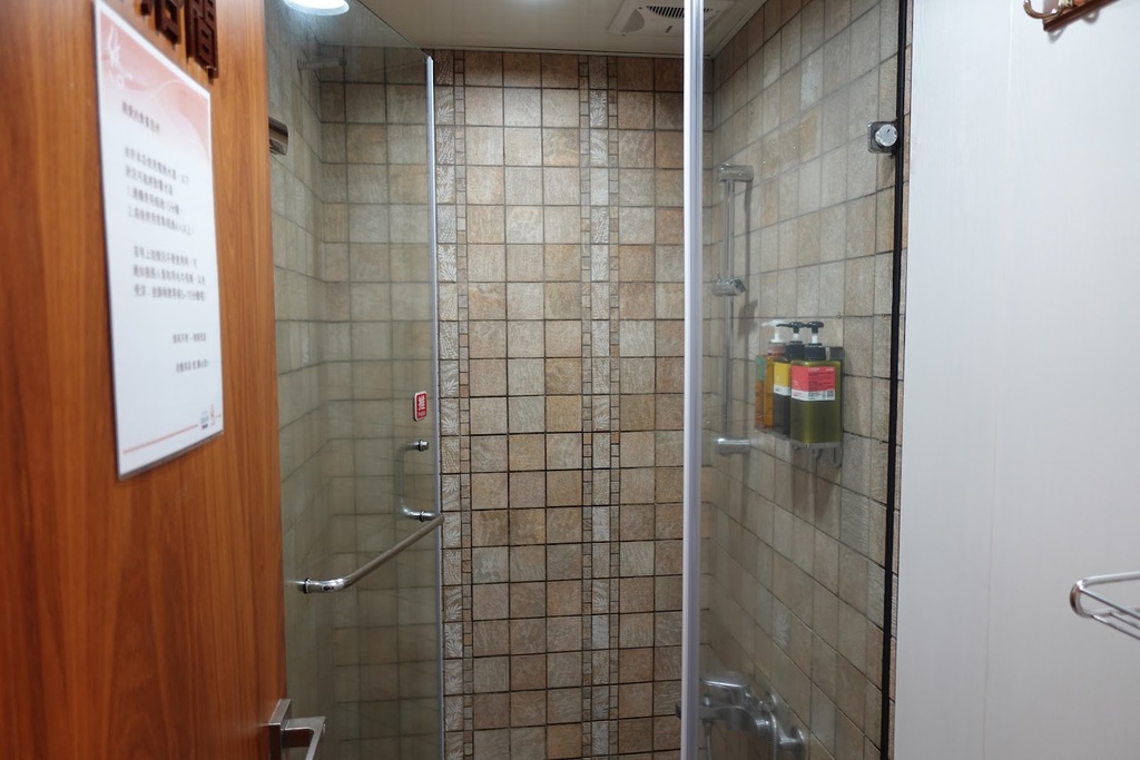 【岩盤美浴悠評價】東區中山永和皆有分店，岩盤浴搭配按摩輕鬆變美 23