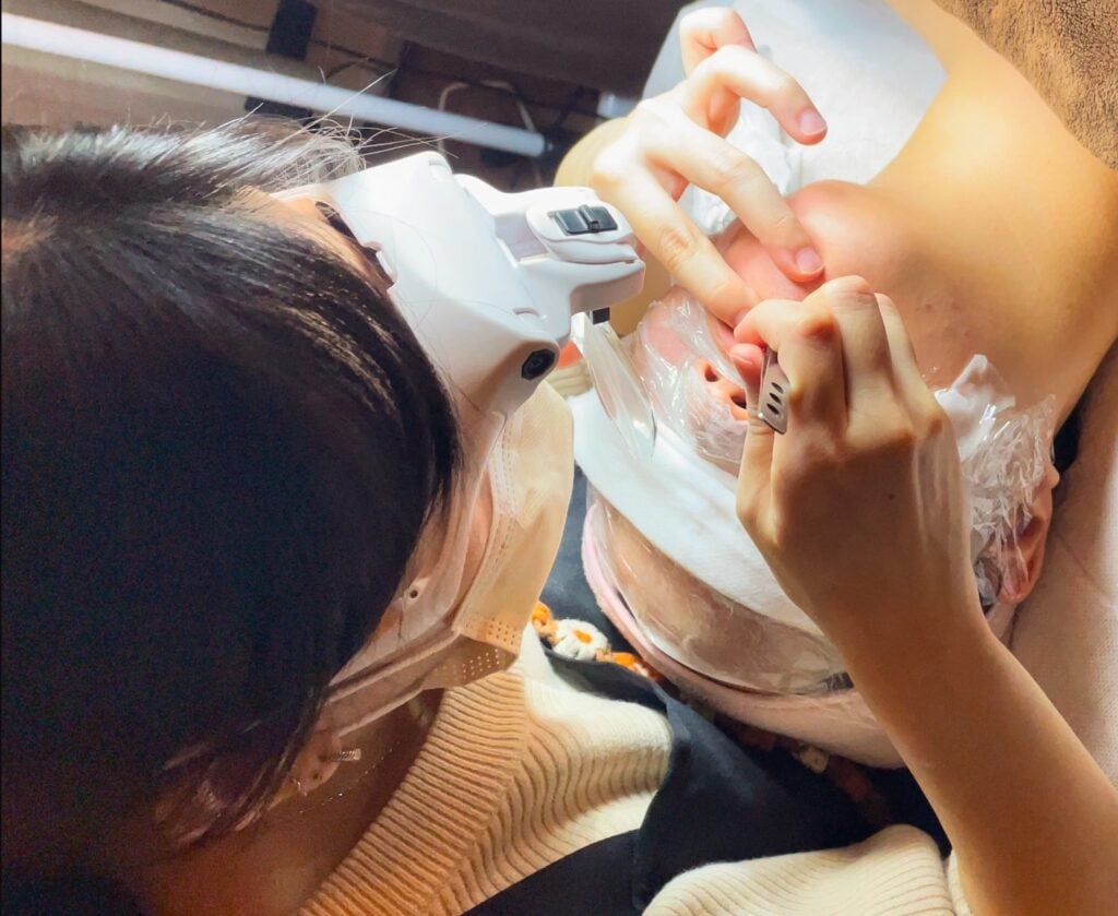 【自然風 SPA 做臉評價】從低痛感清粉刺認識膚況，給肌膚最適合的保養