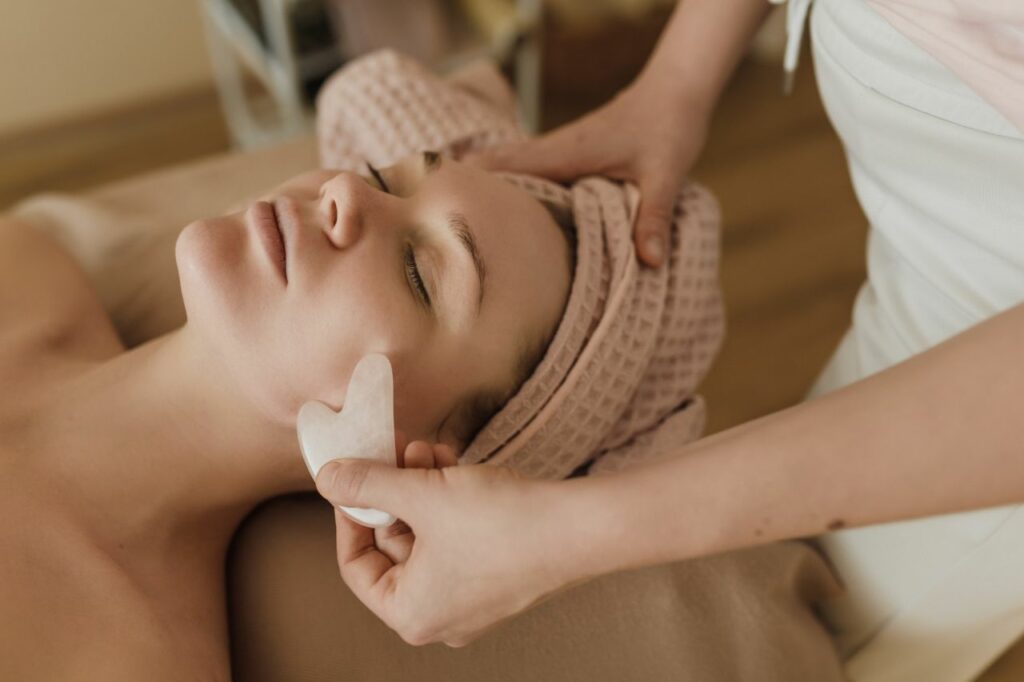 [Taichung Facial Massage Recommendation] Lifting lines to relieve stiff muscles, 3 Taichung facial massage reviews