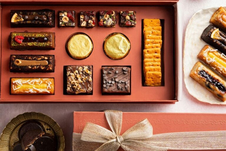 【高雄彌月蛋糕推薦】禮盒排行＋免費試吃哪家好？4 間高雄滿月蛋糕評比