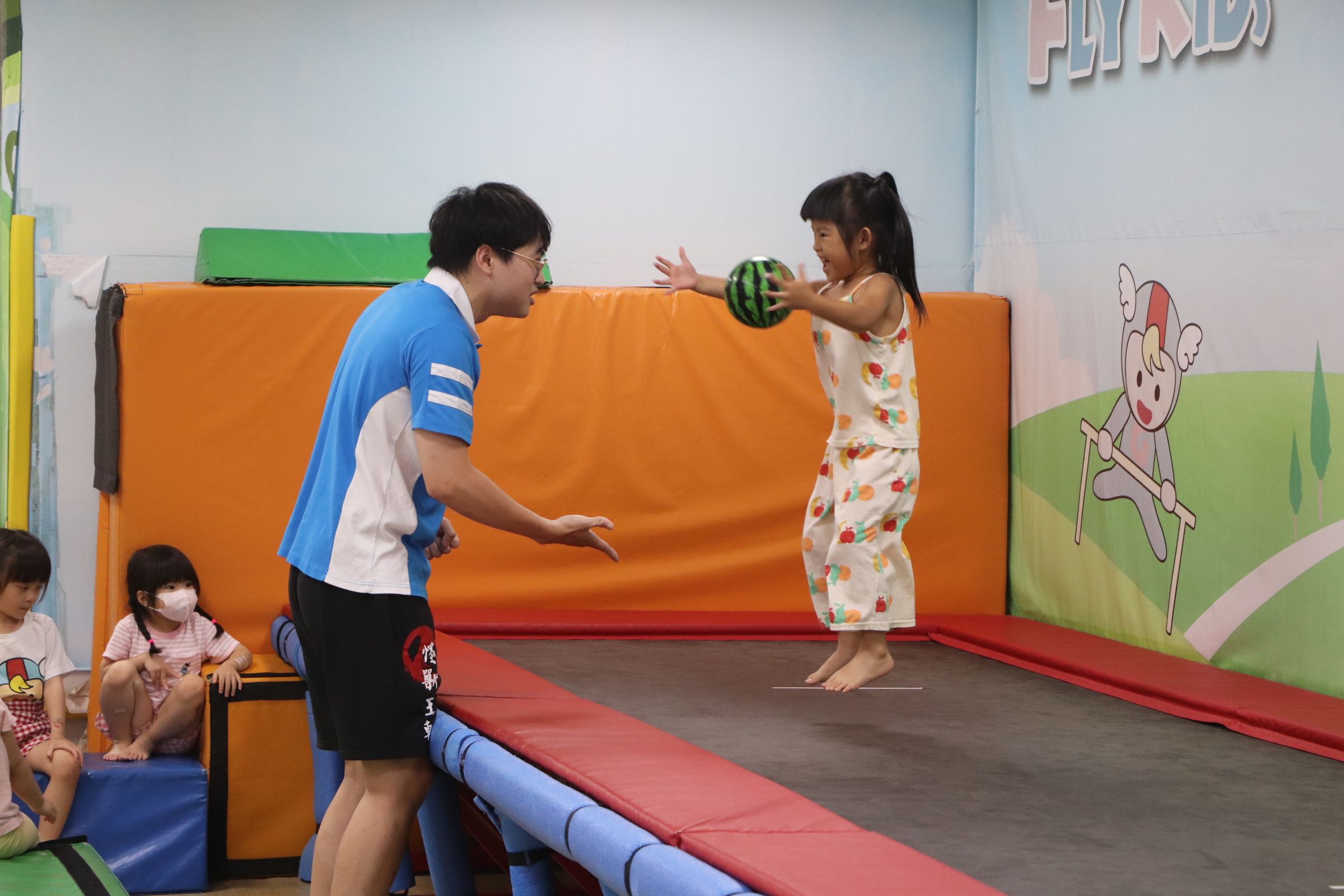 FlyKids体操指導システムブランド紹介