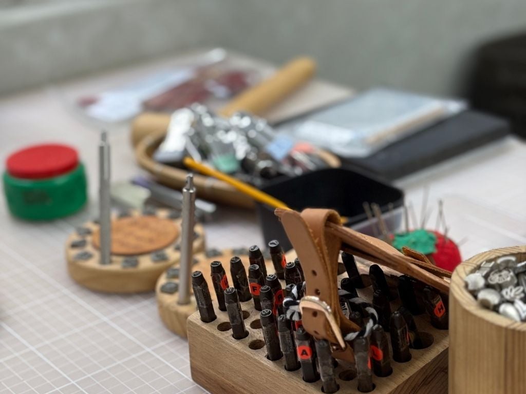 타코 핸드메이드 가죽 조각 상품 및 특별 이벤트