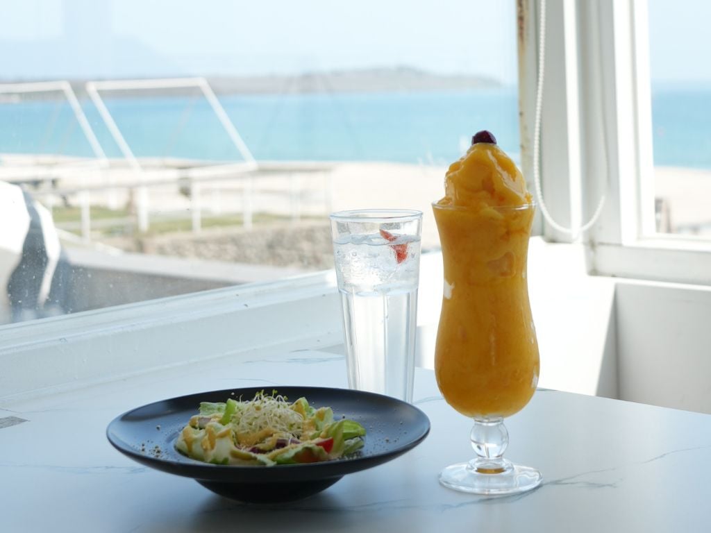 Day 1, Stop 4: Blue Card View Restaurant