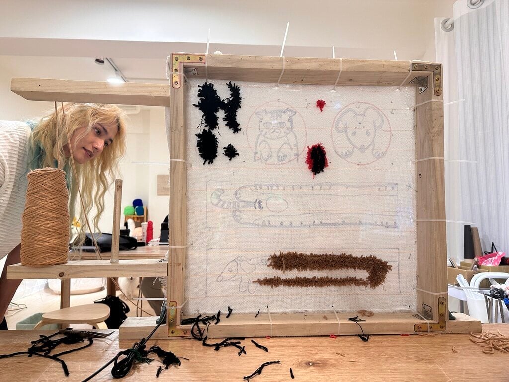 433f8201-2410-4d22-b761-2a1dd60e294b