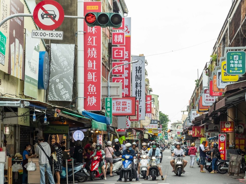 【七編帶你玩台南】台南約會一日遊懶人包,讓你的戀愛比台南的食物還甜 第一站:國華街