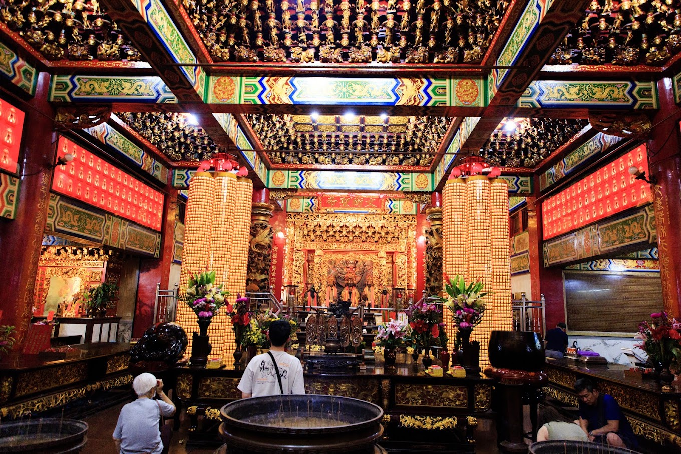 Stop 4|Wun Wu Sheng Dian Temple: A Spiritual Landmark Tucked Away in the Alleys