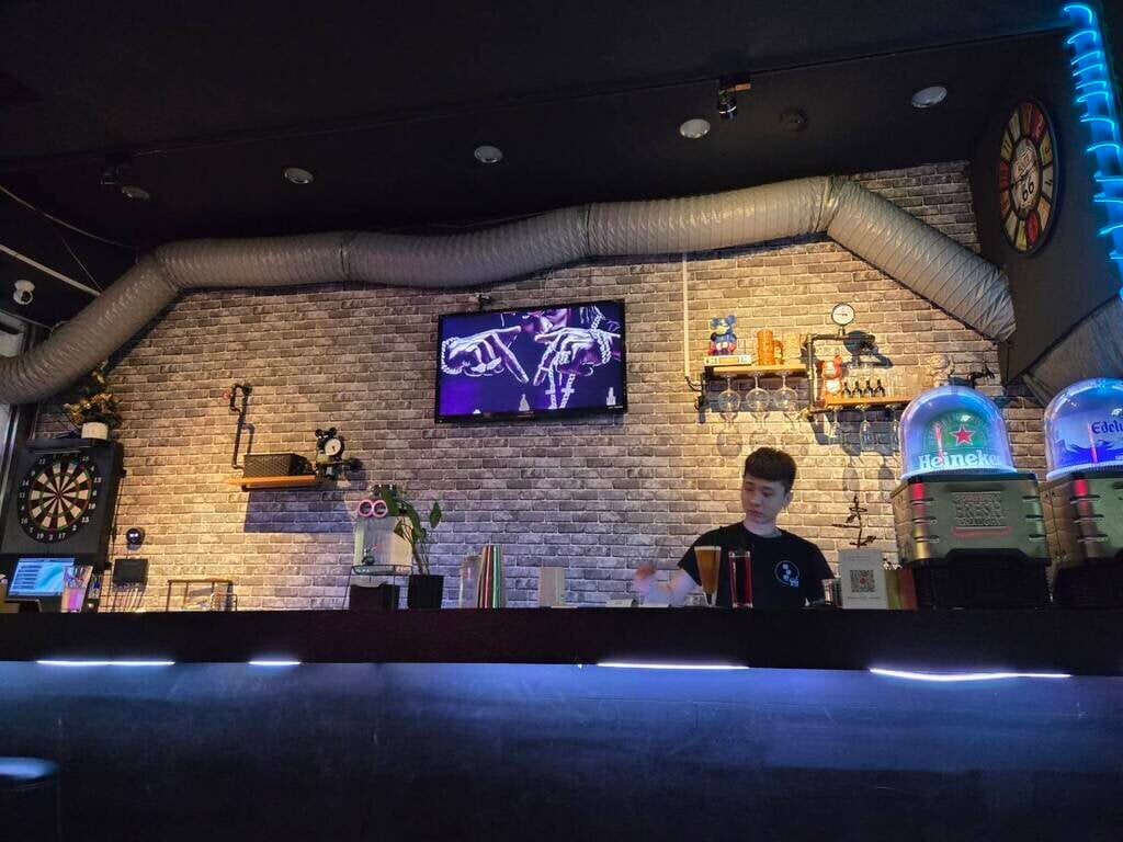 台中音樂酒吧_隨便吧音樂餐廳_2025-09-12_3