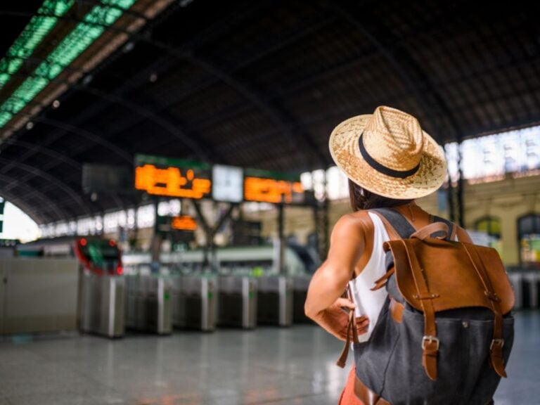 台中獨旅懶人包｜一個人打發時間好去處！10 個台中一個人旅行推薦活動