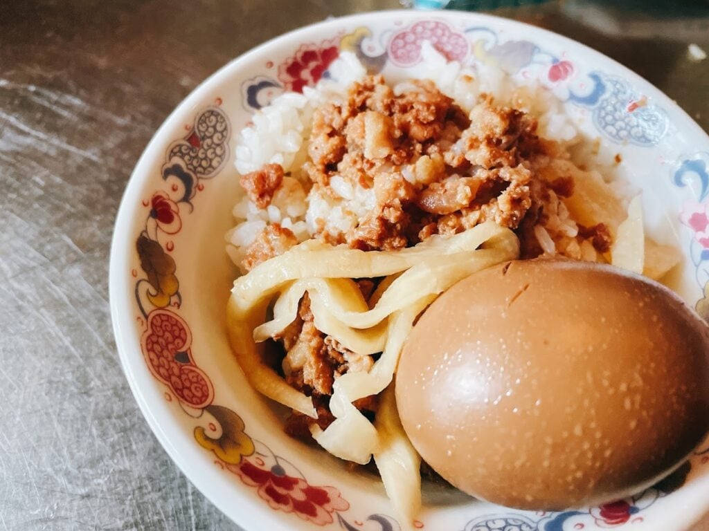 虎尾美食推薦 兩丿控肉飯