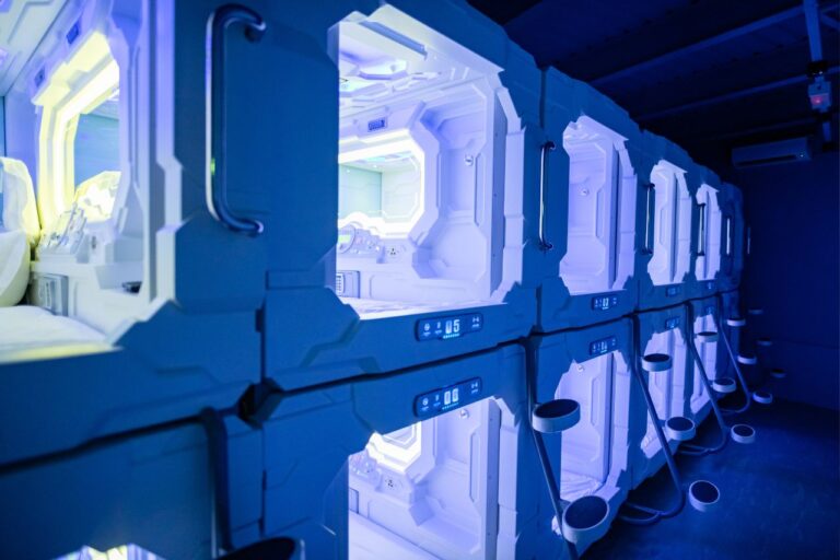 東京膠囊旅館推薦｜獨旅窮游也能住得舒服！ 7 間東京青年旅館背包房評比