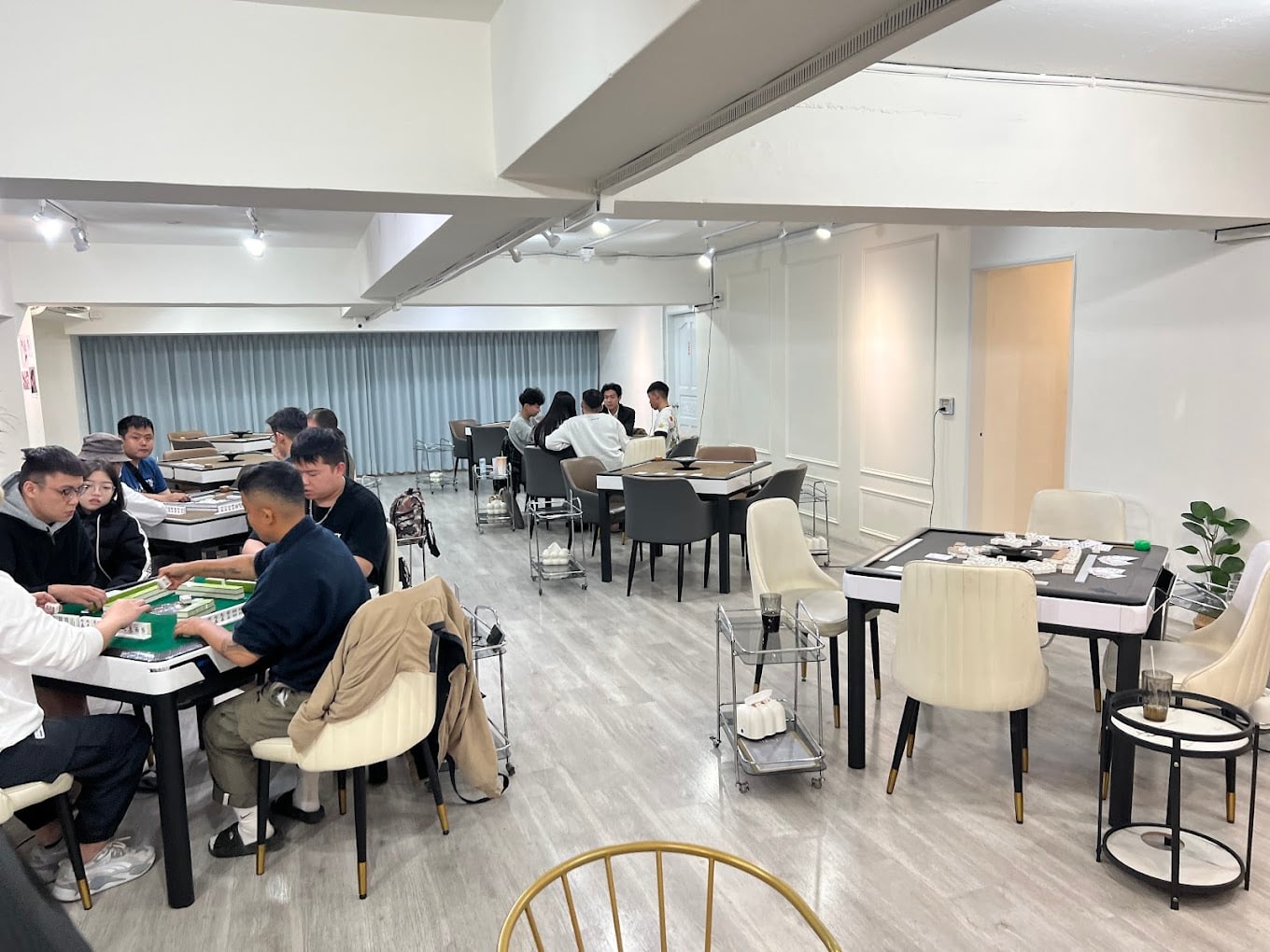 台中でおすすめの麻雀店|24時間営業の麻雀個室がある、台中麻雀 台中でおすすめの麻雀店|24時間営業の麻雀個室がある、台中麻雀