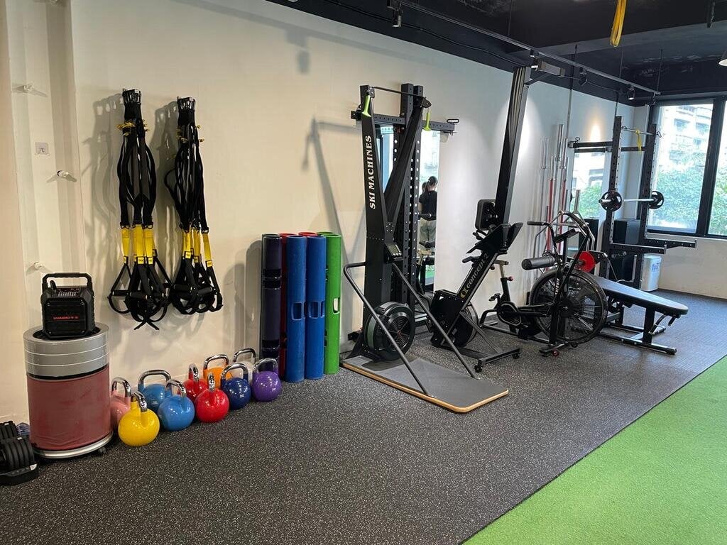 Eros Fitness 評價|忠孝復興站 2 分鐘,安心訓練的女性健身空間 3 一對一教練課:從理解開始,而不是直接操課
