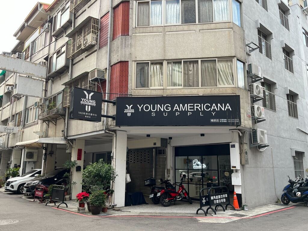 台中洗鞋_YAS-鞋類洗護中心-精明